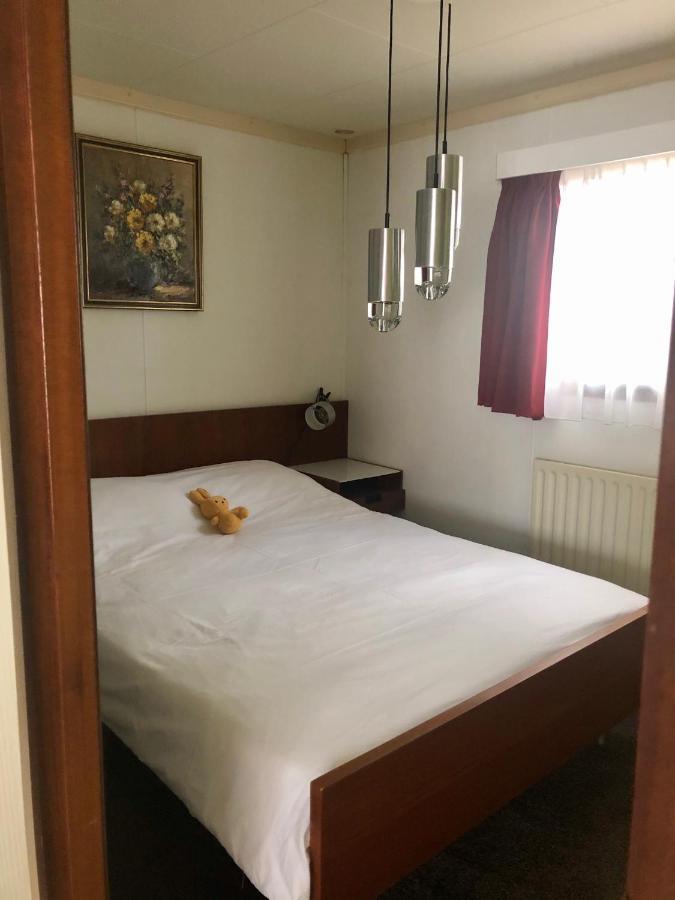 Retro Relax Resort Midden In Het Bos Op De Veluwe In 皮滕 外观 照片