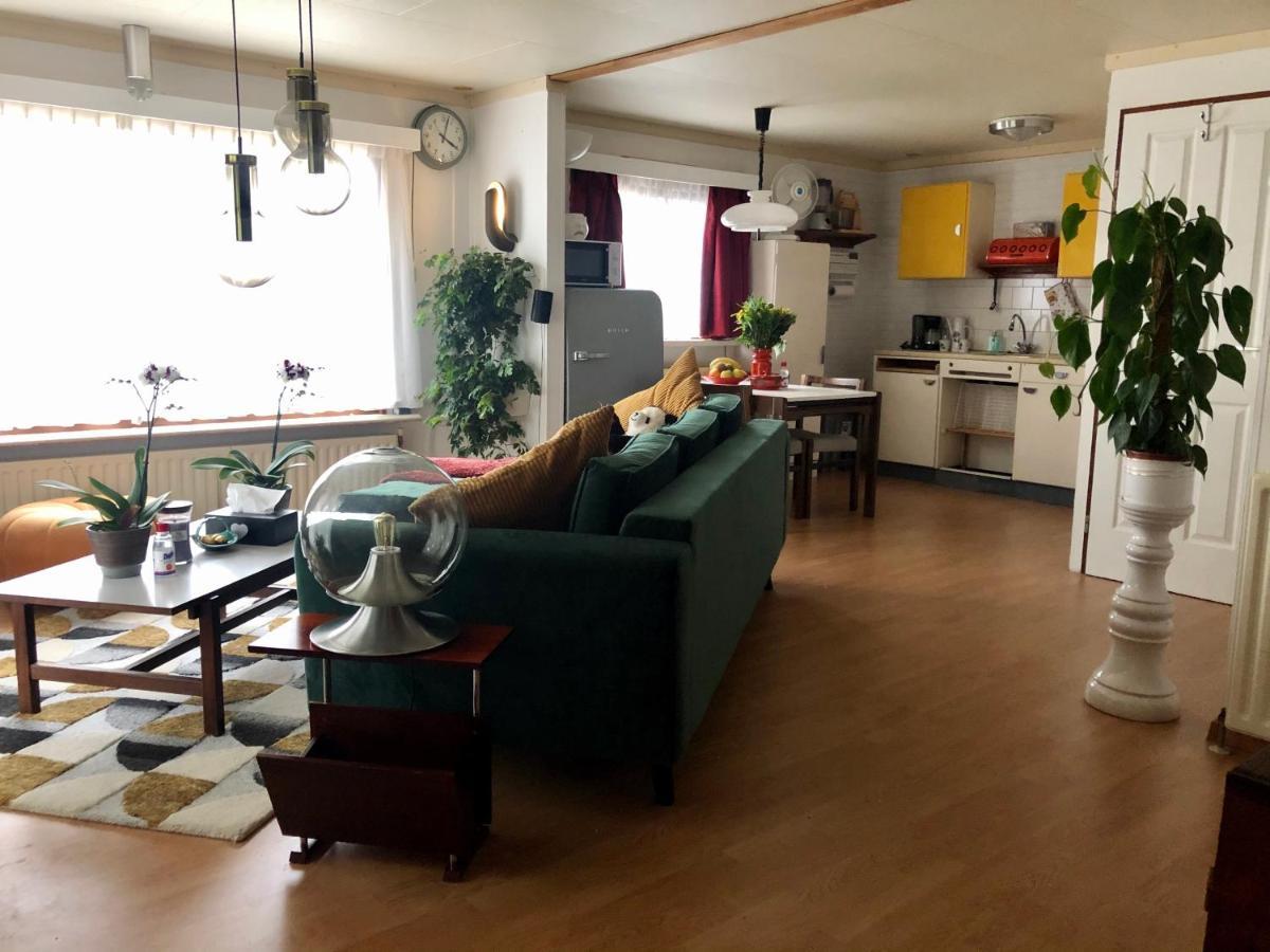 Retro Relax Resort Midden In Het Bos Op De Veluwe In 皮滕 外观 照片