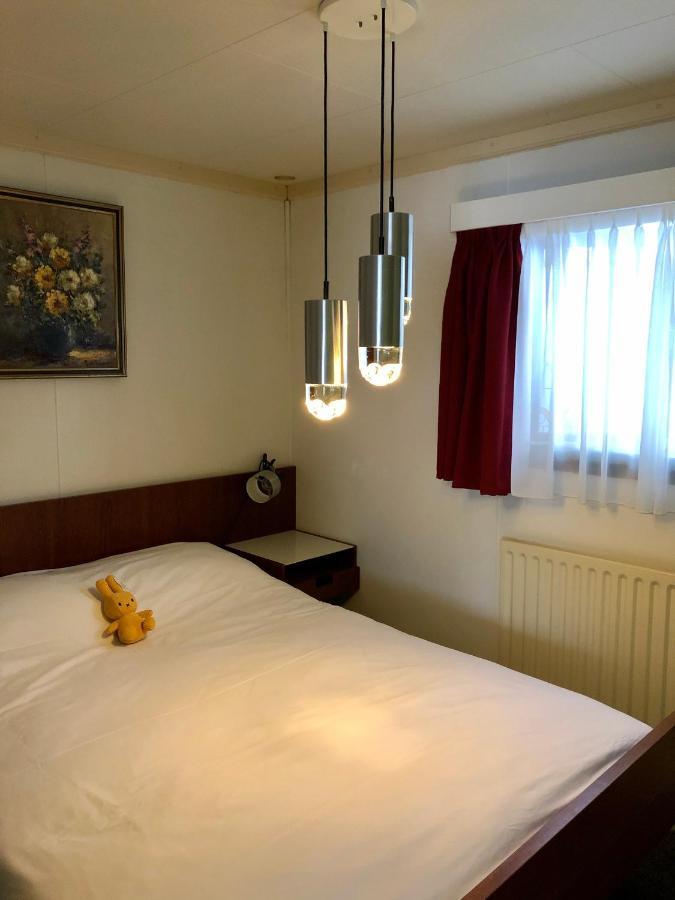 Retro Relax Resort Midden In Het Bos Op De Veluwe In 皮滕 外观 照片