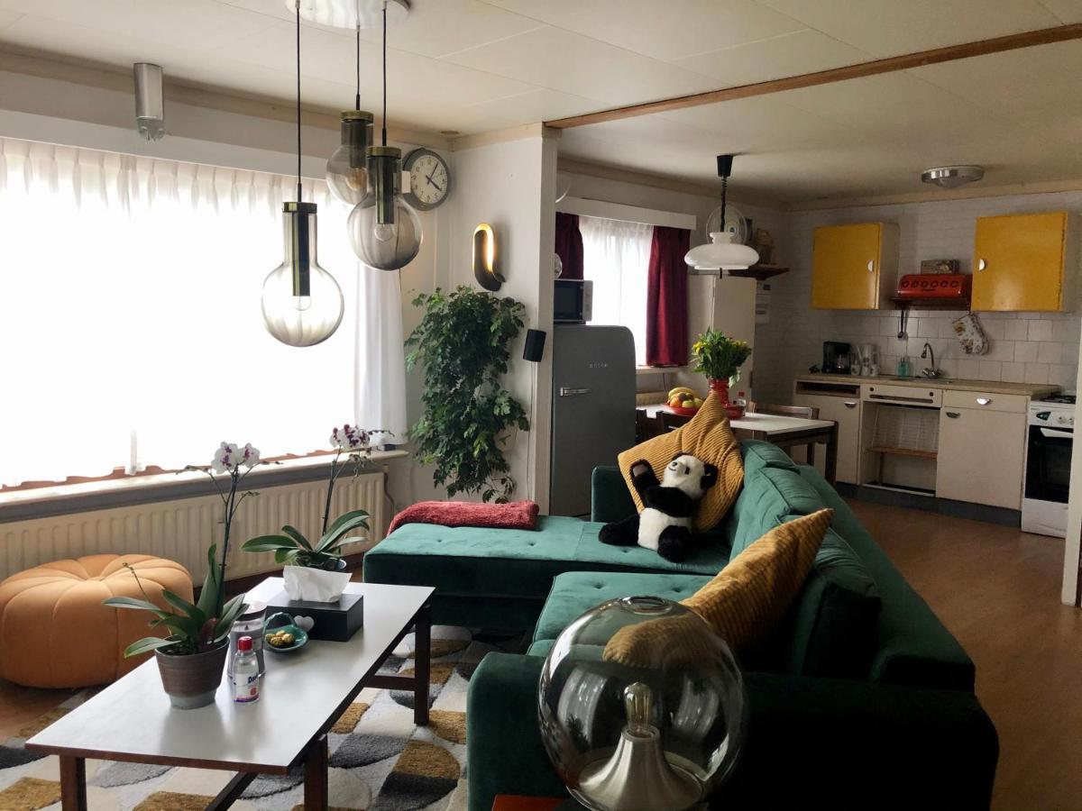 Retro Relax Resort Midden In Het Bos Op De Veluwe In 皮滕 外观 照片