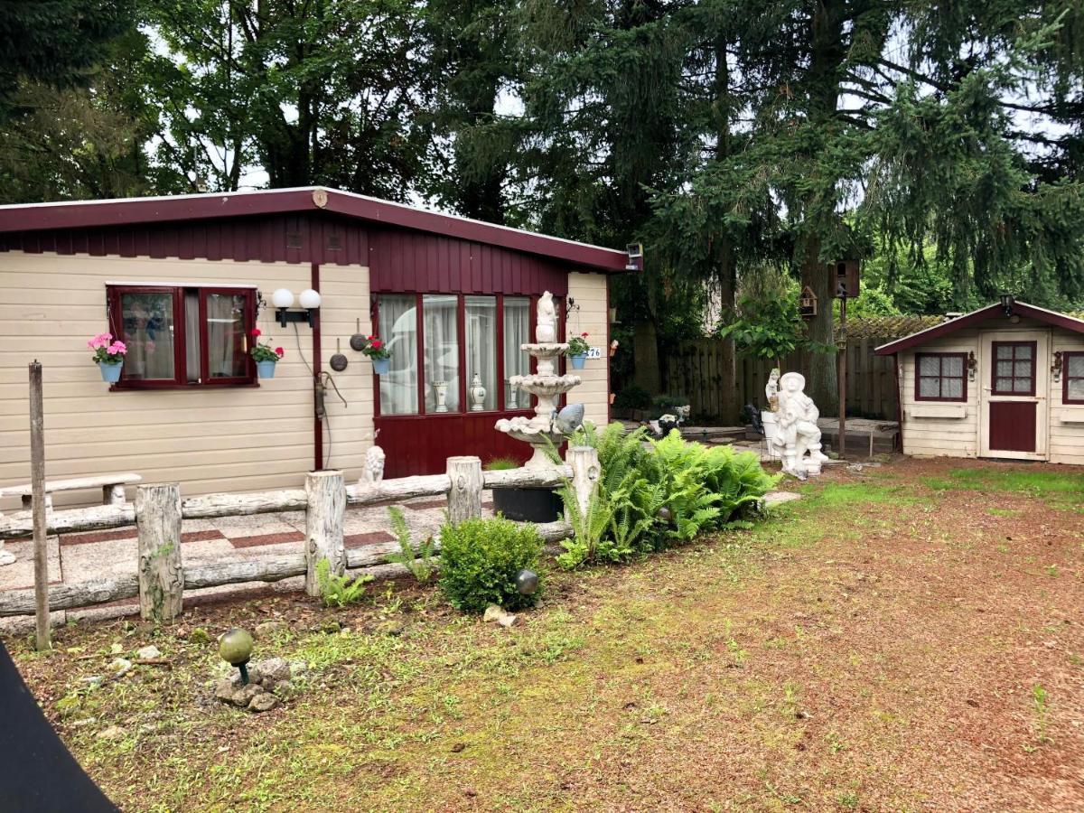Retro Relax Resort Midden In Het Bos Op De Veluwe In 皮滕 外观 照片